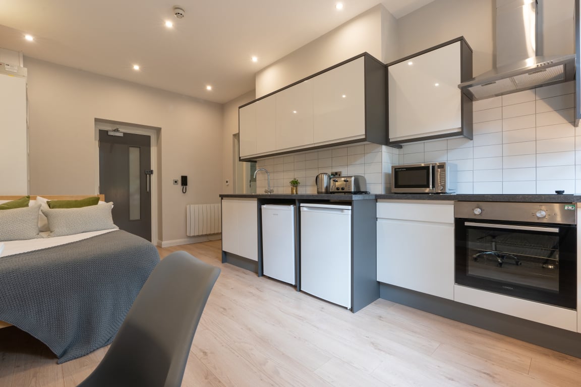 Studio 10, A Jesmond View