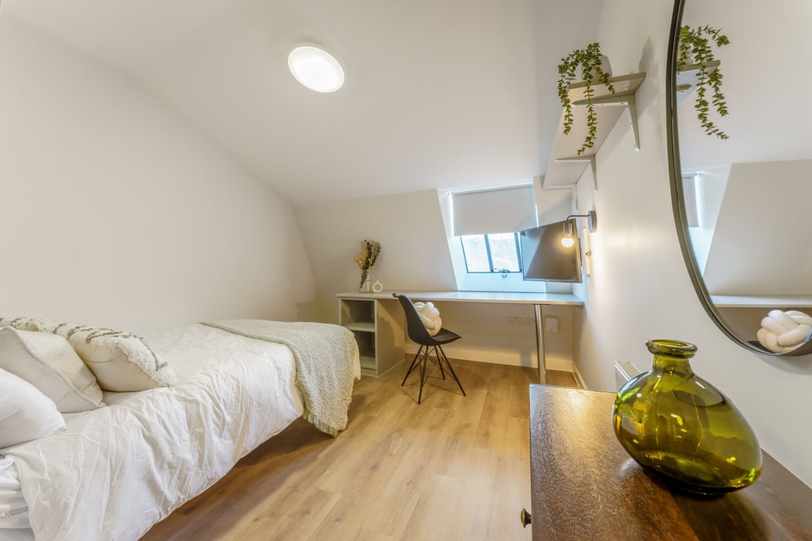 Flat 15, Isca Lofts