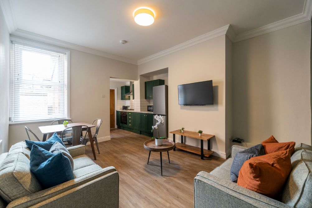27 Bayswater Road