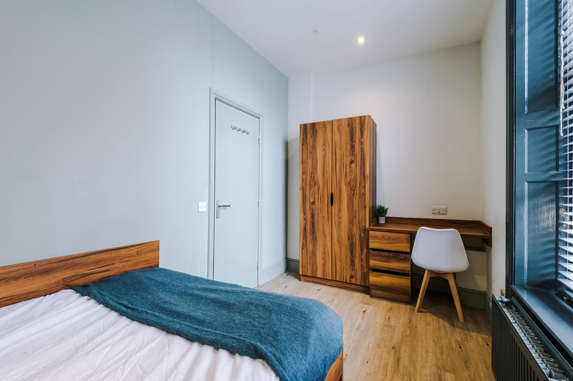 Flat 6, 1a Rodney Street
