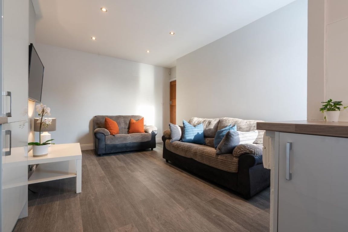 377 Chillingham Road
