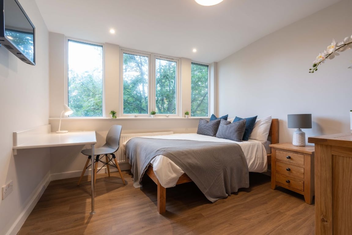 Flat 4 Linden House, 117-119 Jesmond Road