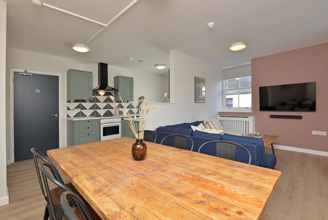 Flat 3, Isca Lofts