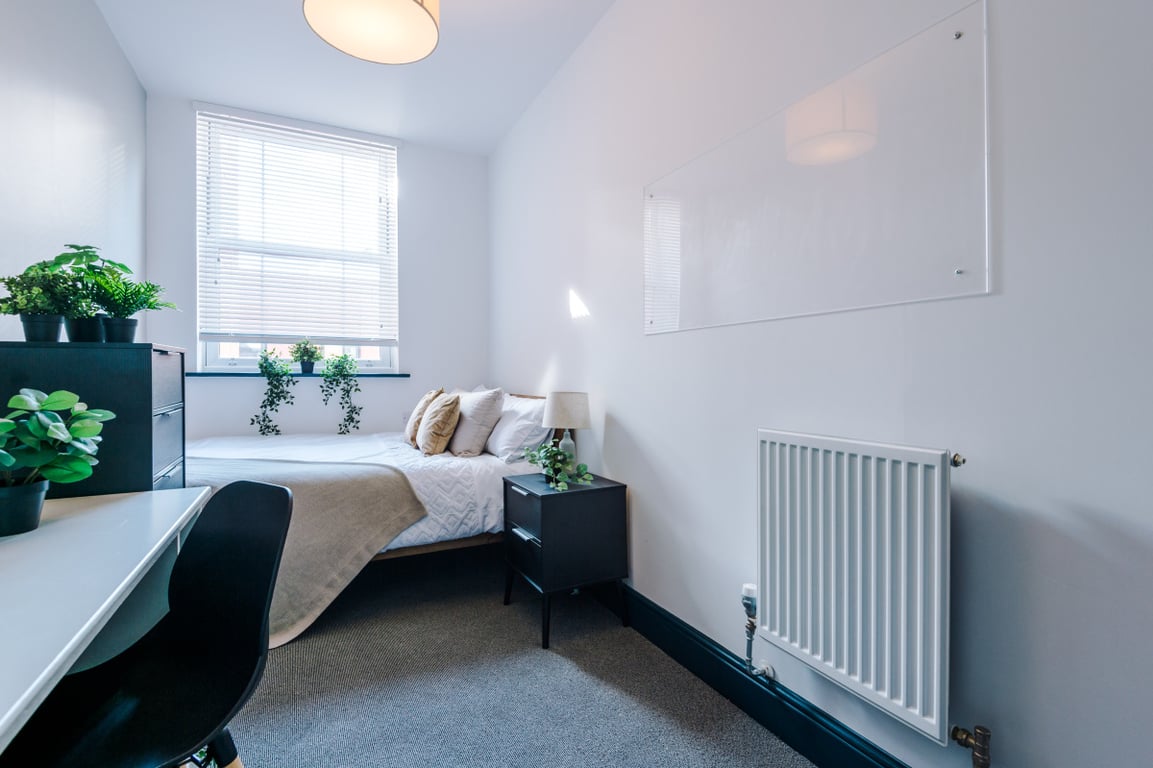 Flat 17, Shoe & Boot Factory
