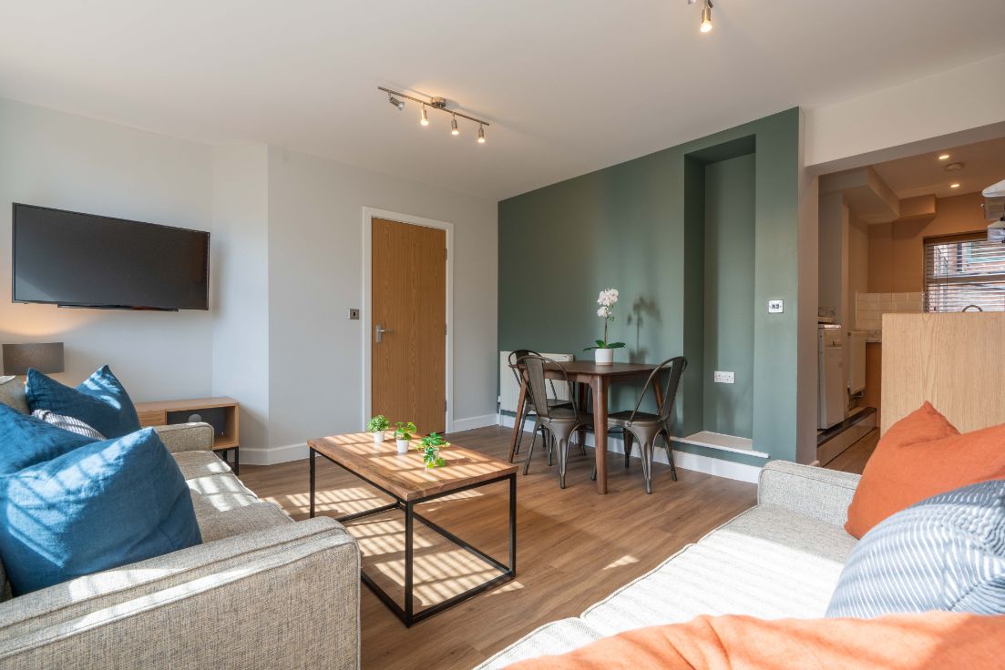 Flat 7 Shiners Yard, 123 Jesmond Road
