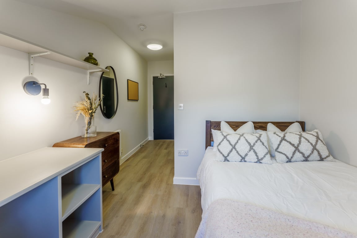 Flat 15, Isca Lofts