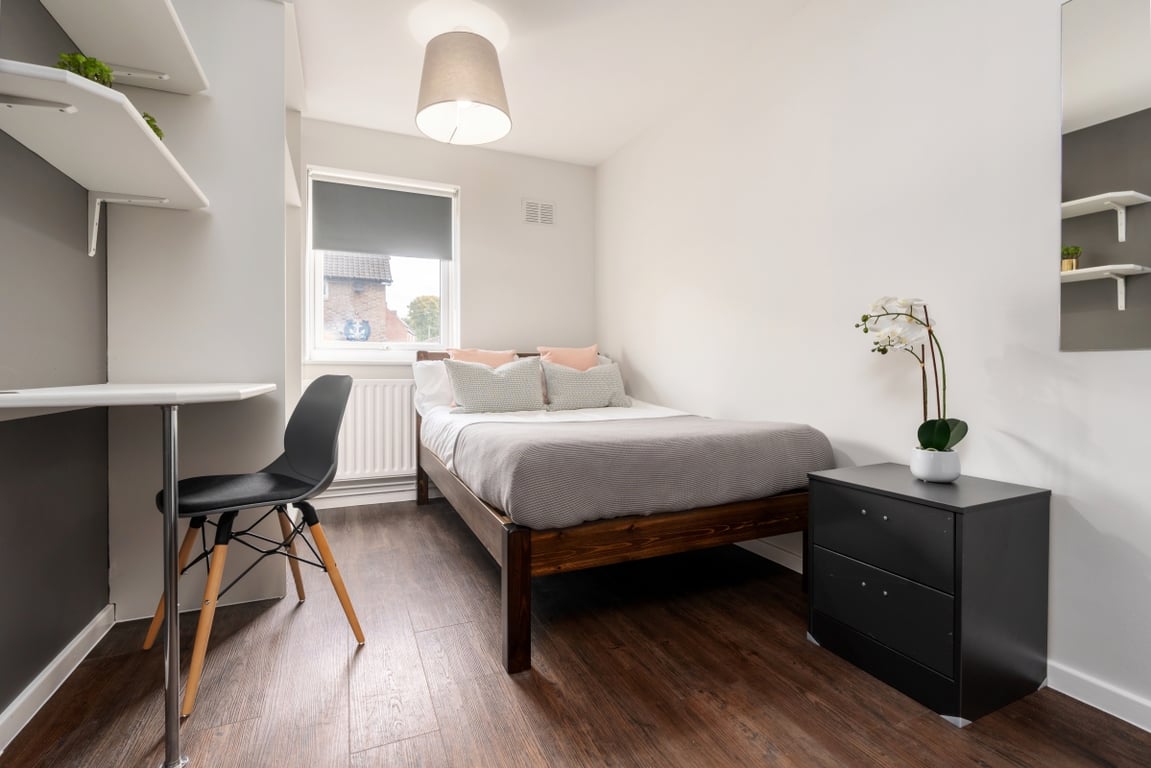 Flat 2, 28 Church Street