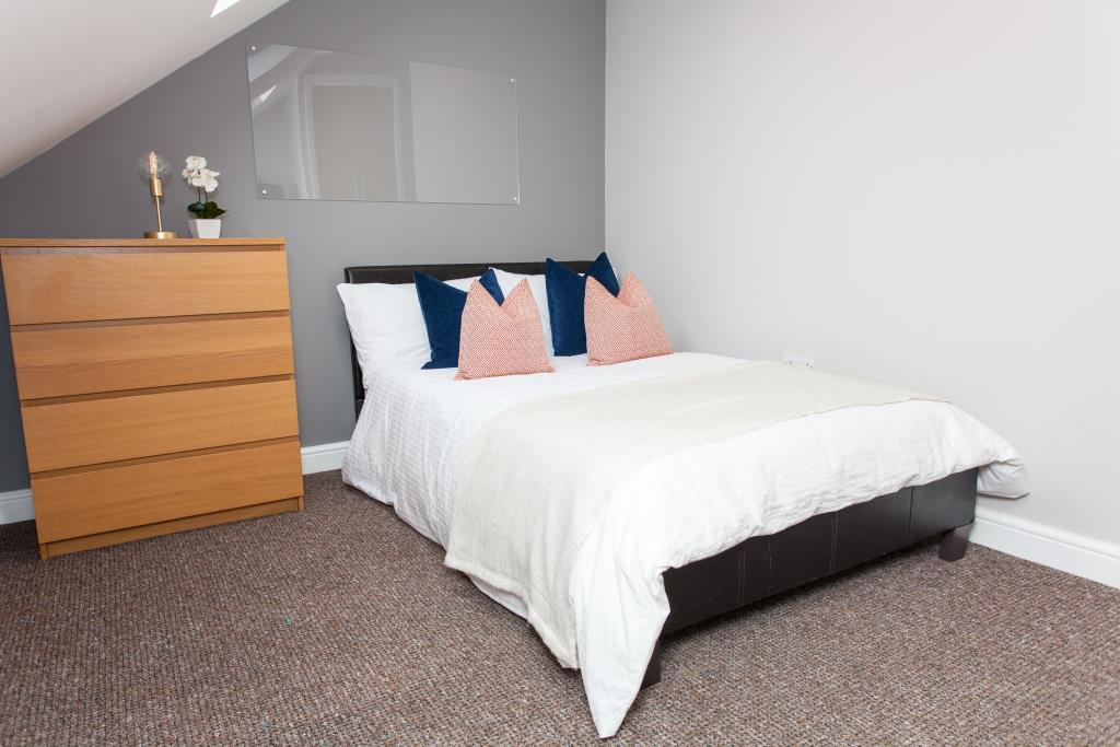 2 Rhymney Terrace