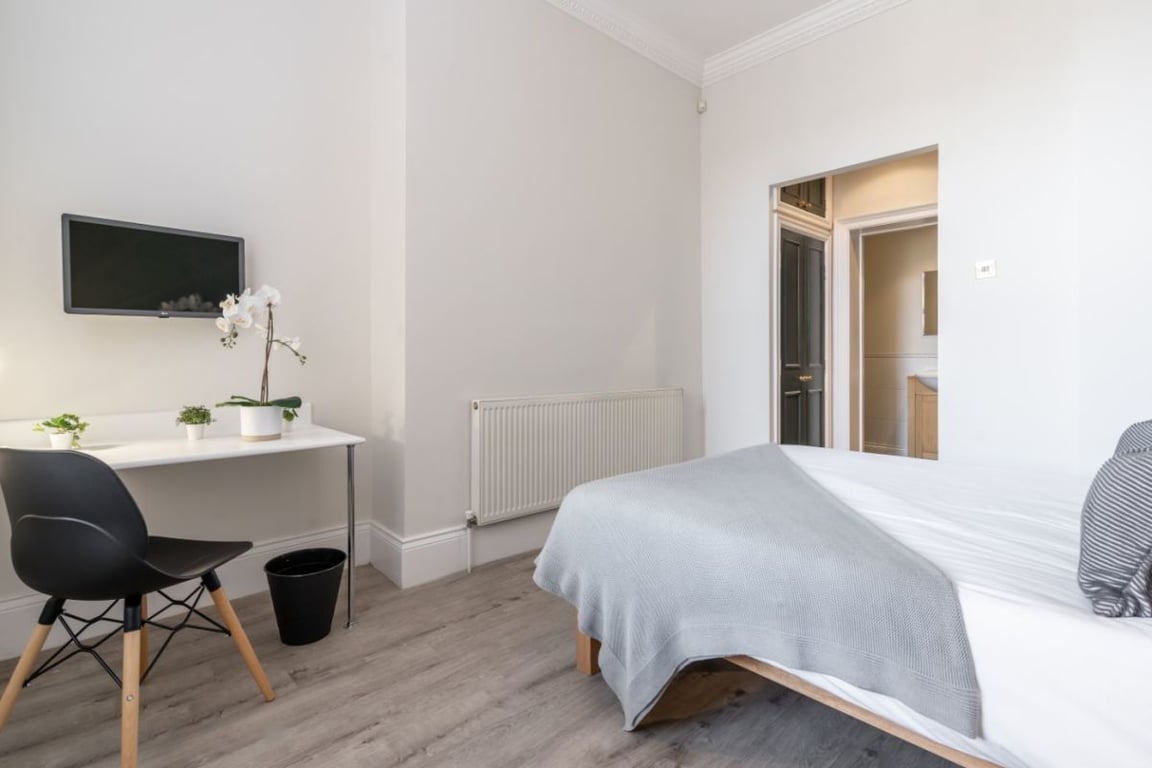 Flat 2 26 Eslington Terrace
