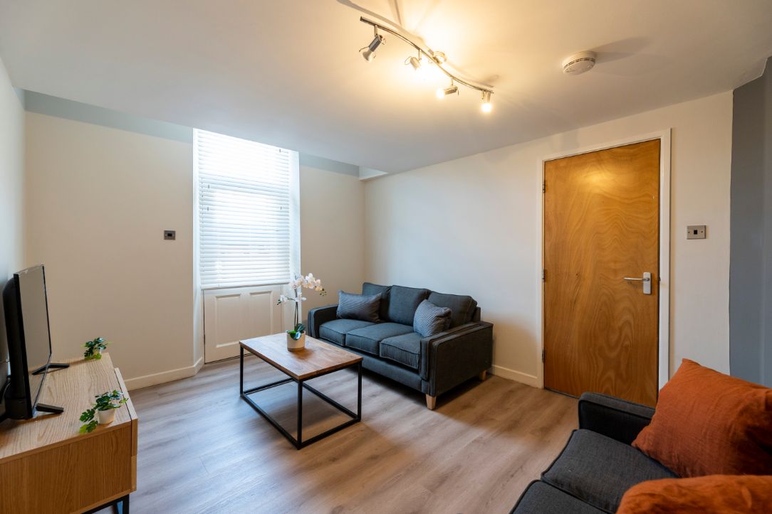 24A Warwick Street