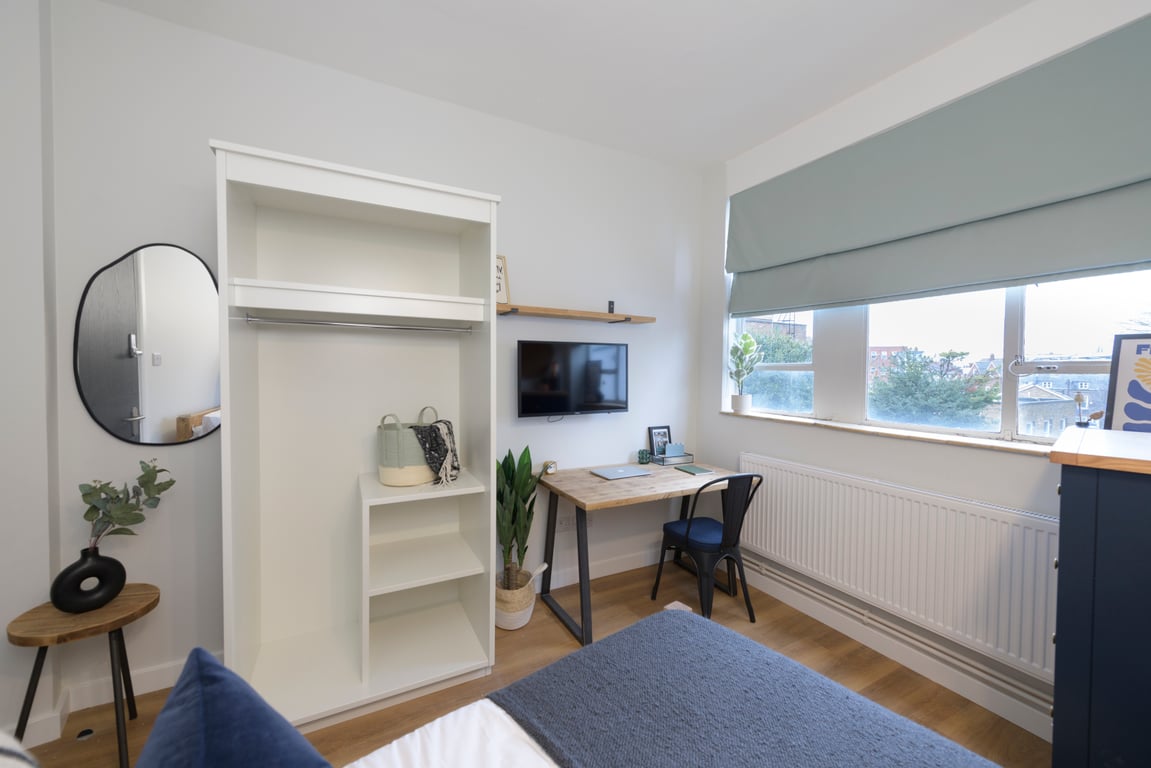 Flat 7, TW1X