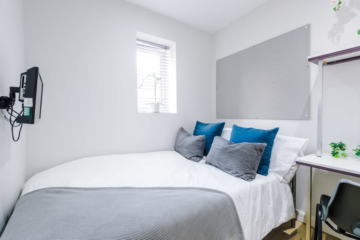 32 Cauldon Road