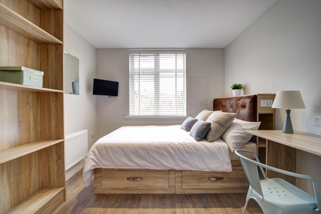 Flat F, Park View