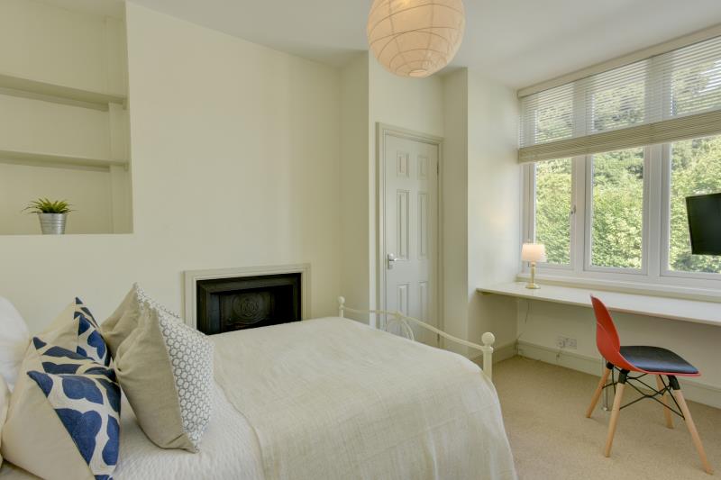 3 Edgerton Park Road