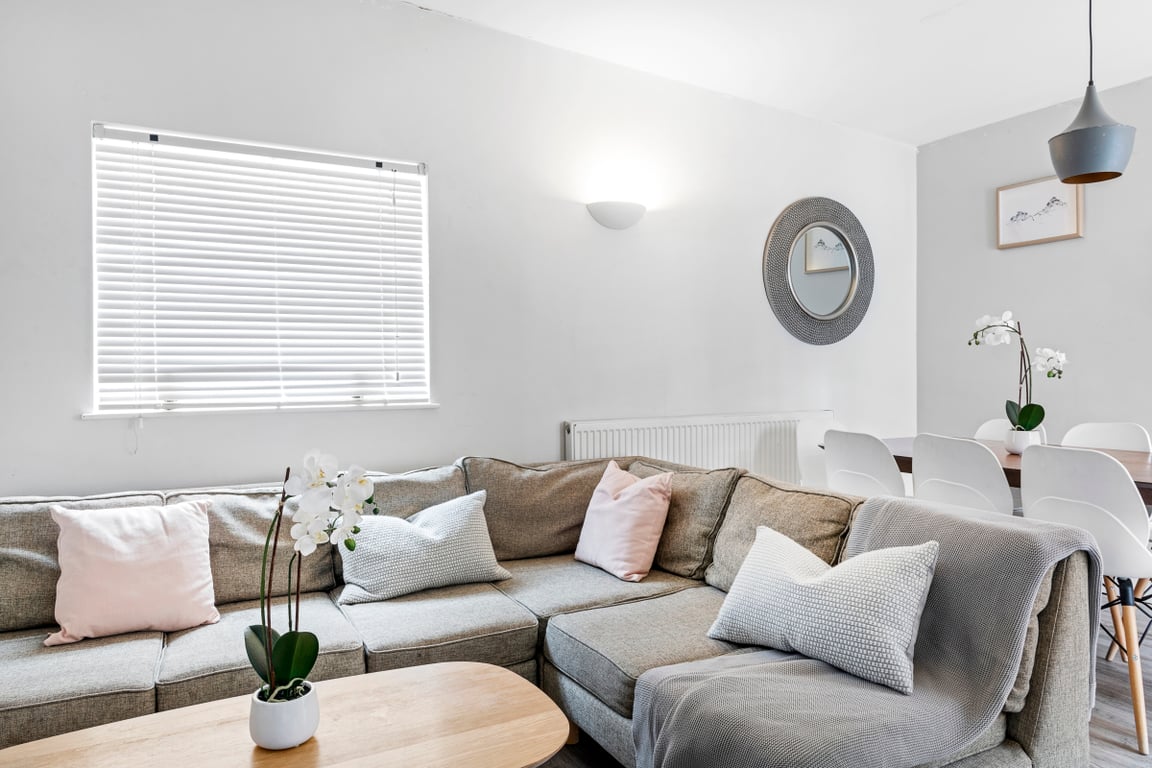 26 Teversal Avenue