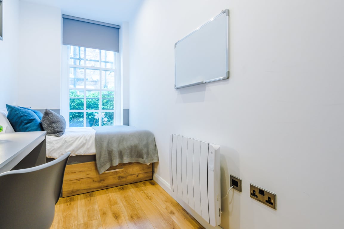 Flat 2, A Jesmond View