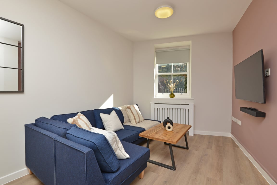 Flat 5, Isca Lofts