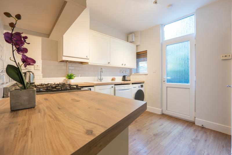 75 Colum Road