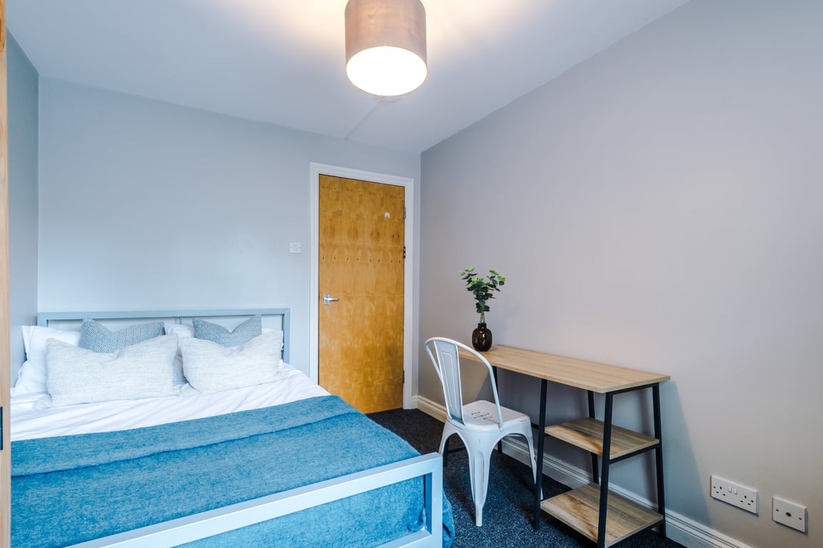 Flat 15, Lowry House