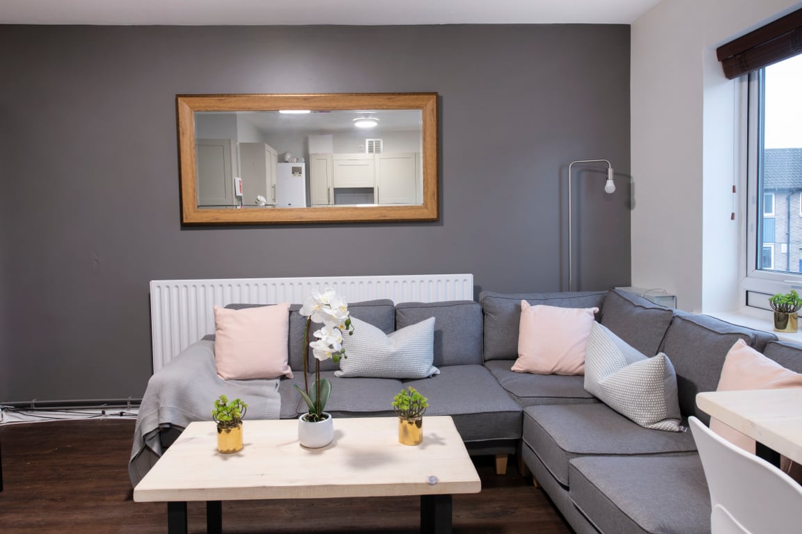 Flat 3, 4 Rob Roy House
