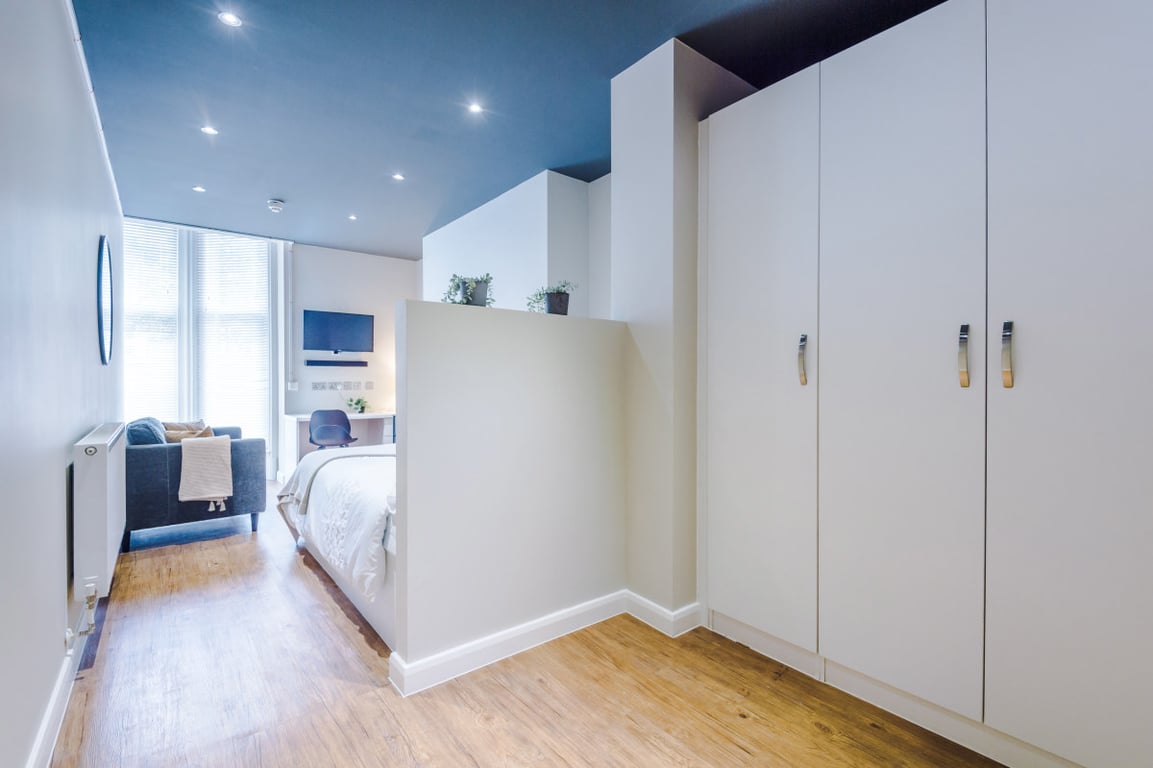 Flat 5, 160 Upper New Walk