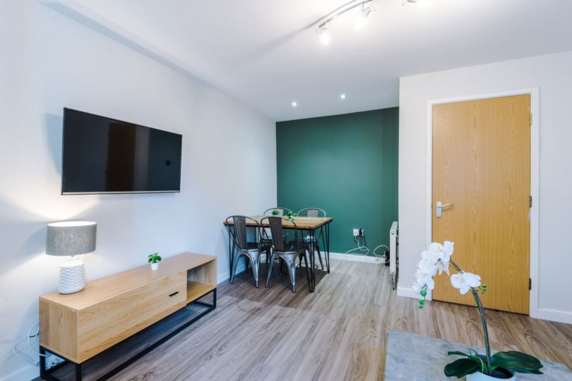 99 Chillingham Road