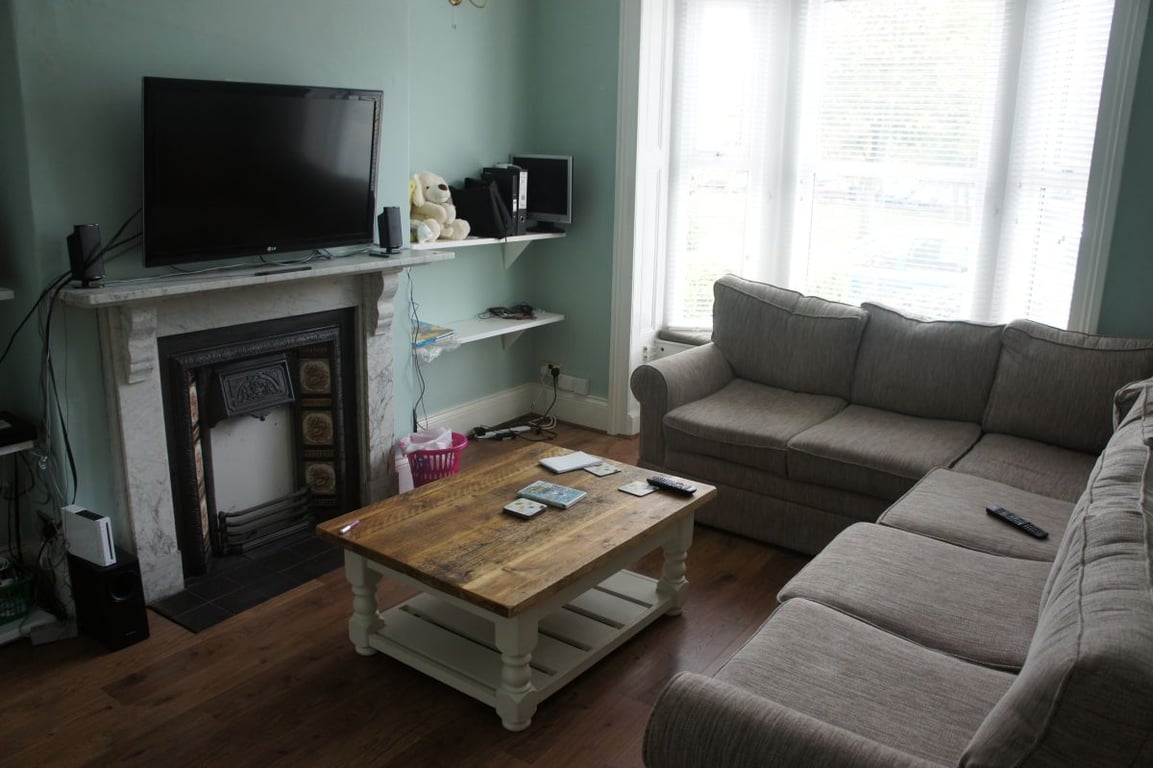 62 Haxby Road
