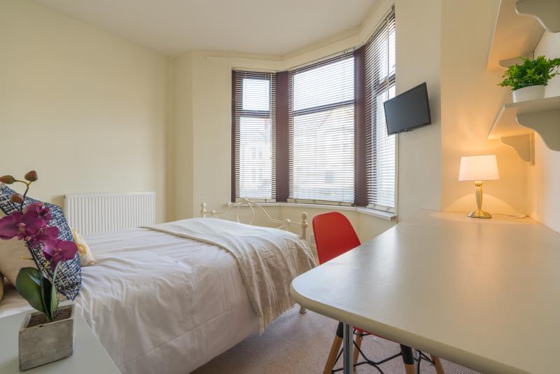 49a Colum Road