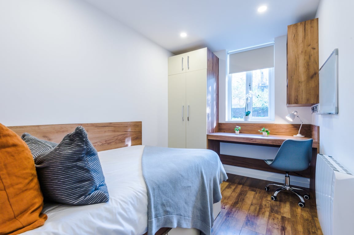 Flat 2, B Jesmond View