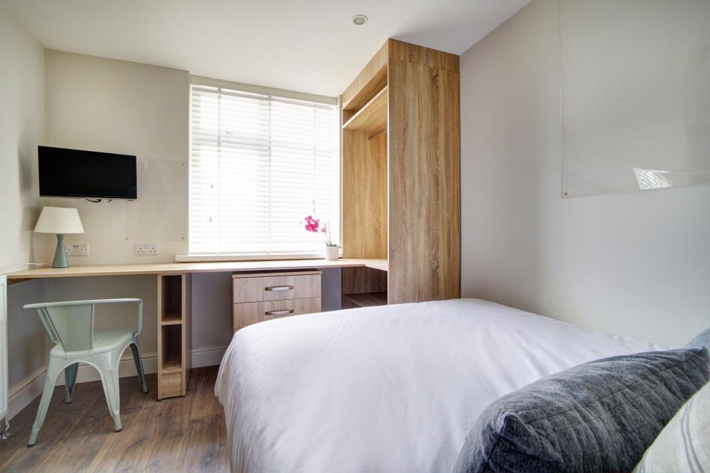 Flat G, Park View
