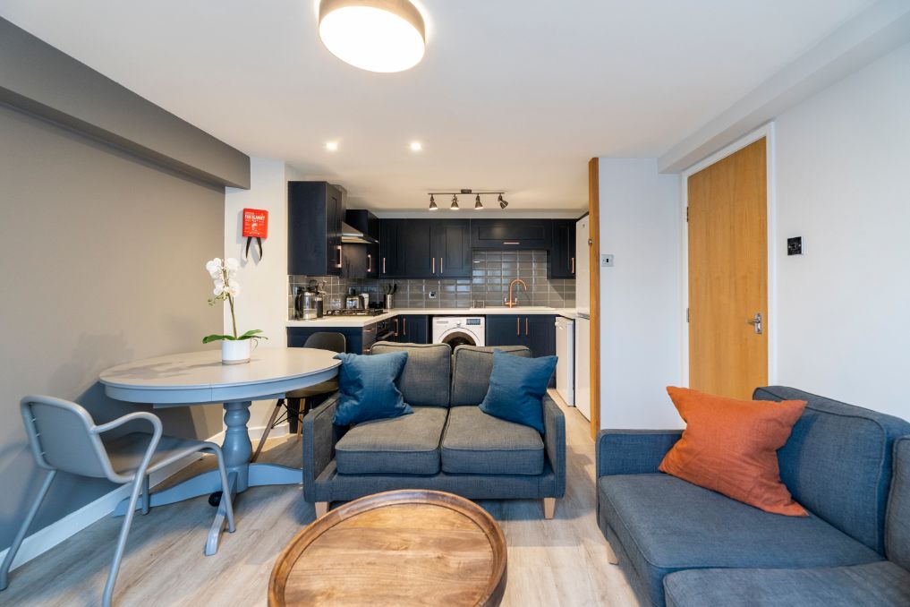 5a Selborne Gardens