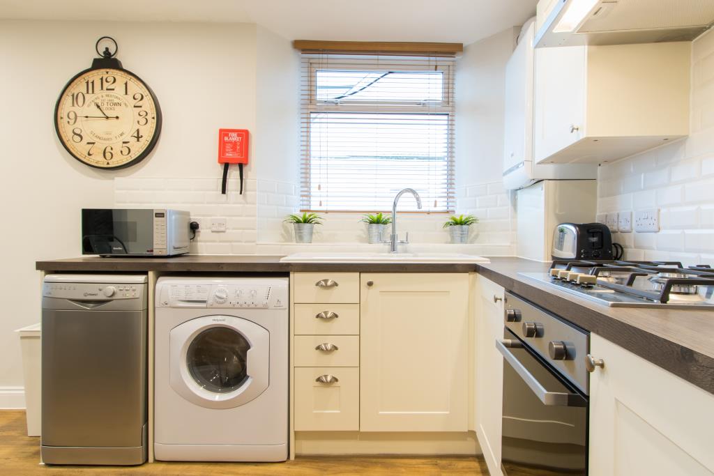 Flat 3, 11 Camden Street