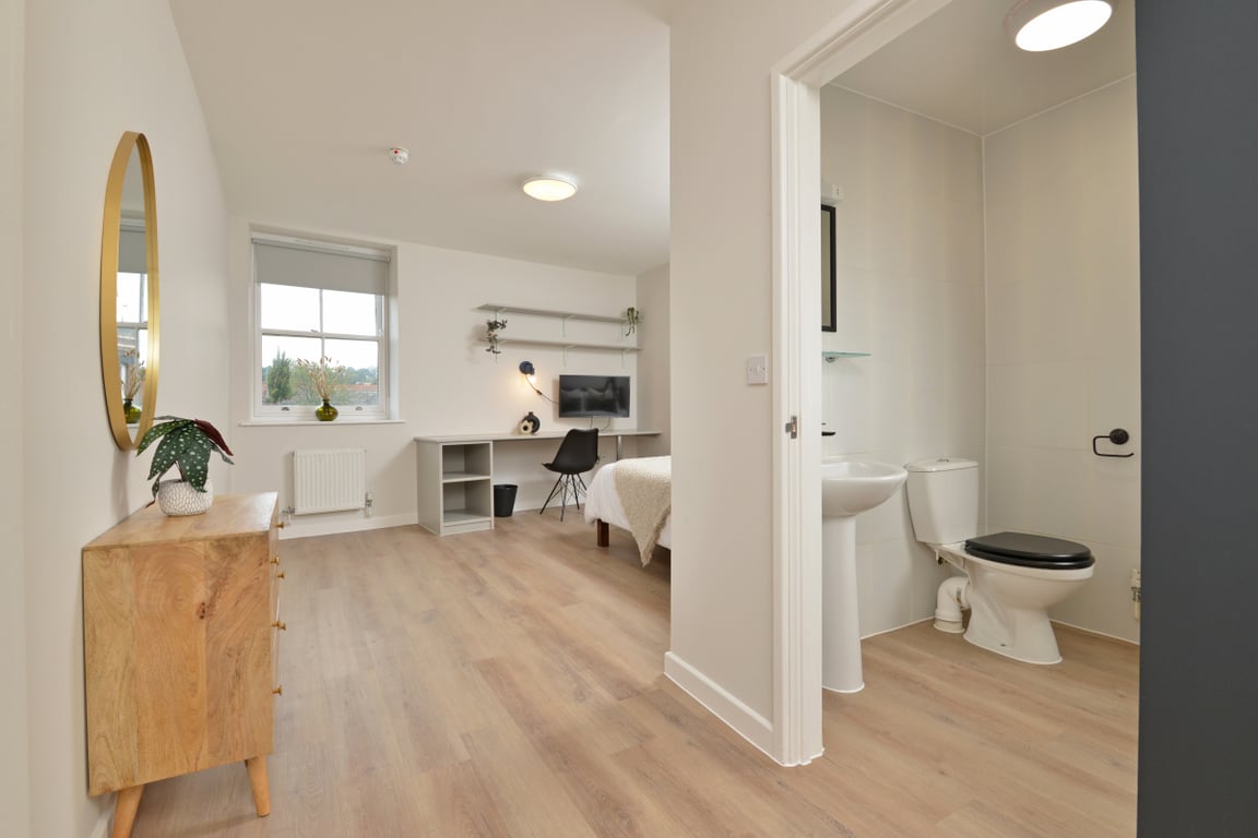 Flat 3, Isca Lofts