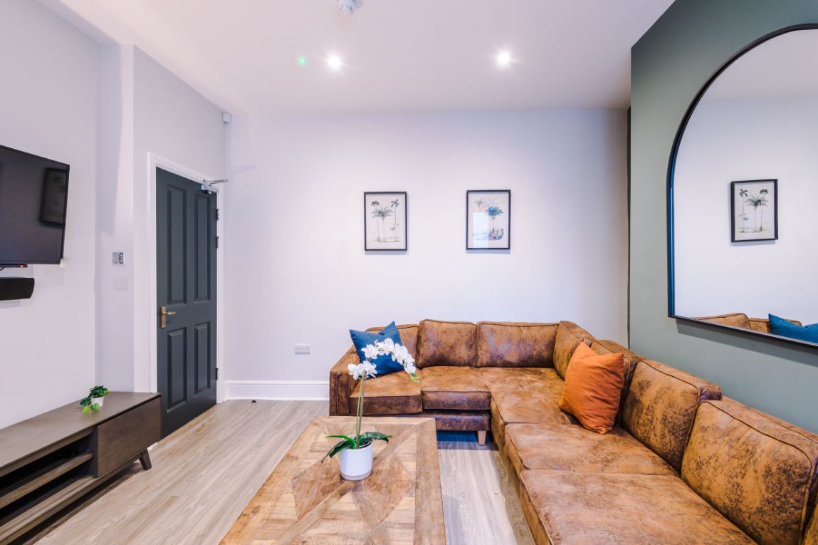 60 Greaves Road