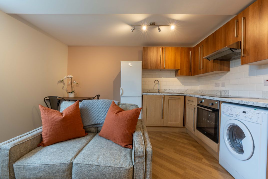 Flat 6 Shiners Yard, 123 Jesmond Road
