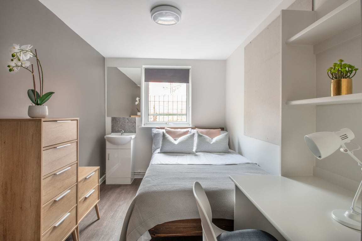 Flat 1, 4 Rob Roy House