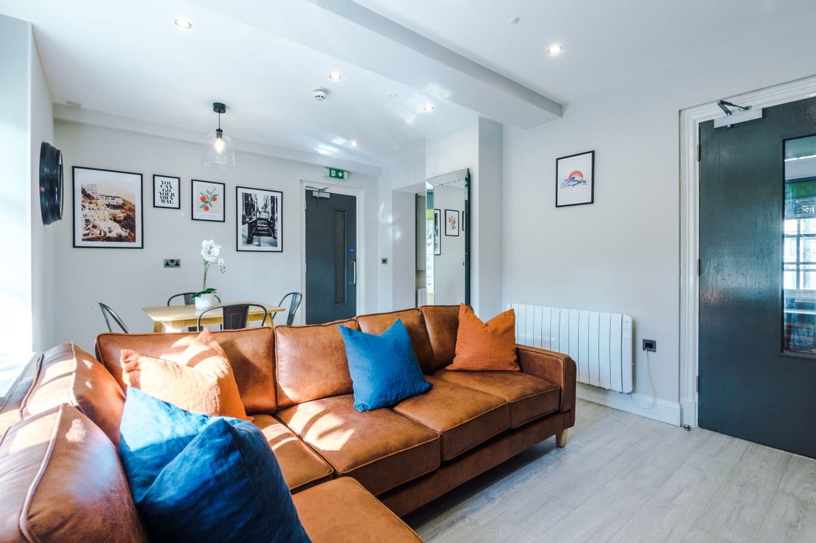 Flat 5, A Jesmond View