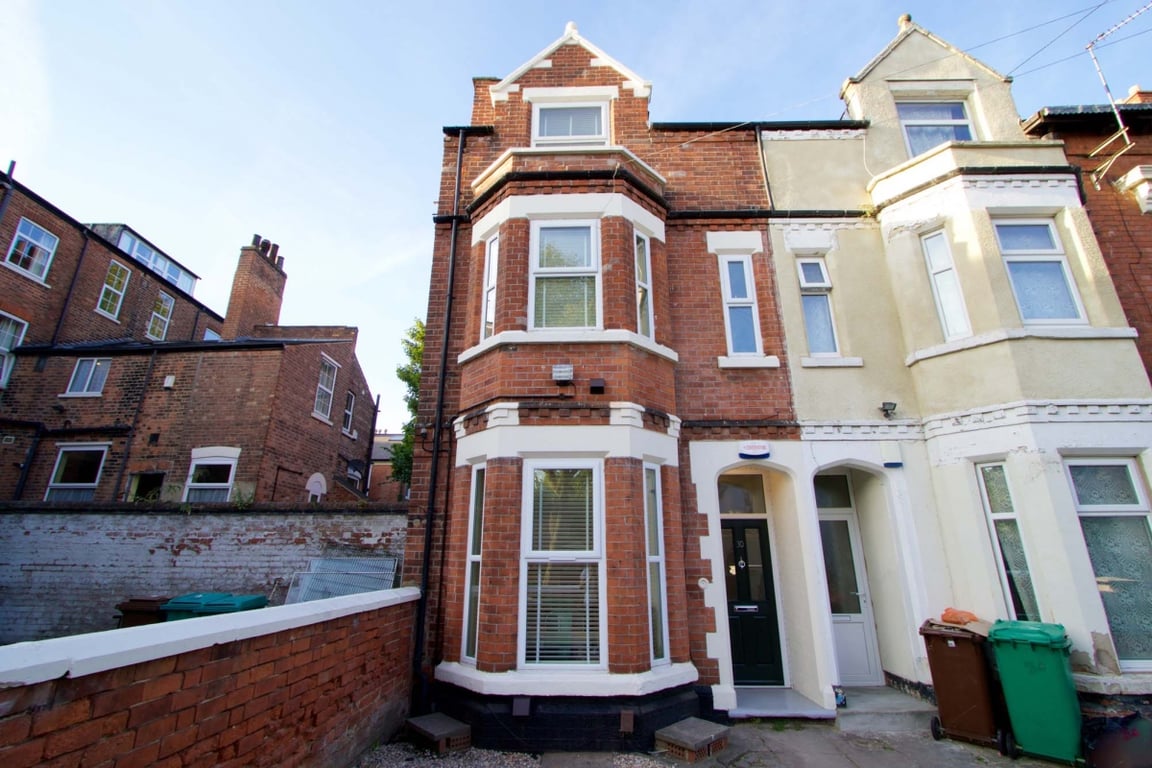 30 Newstead Grove