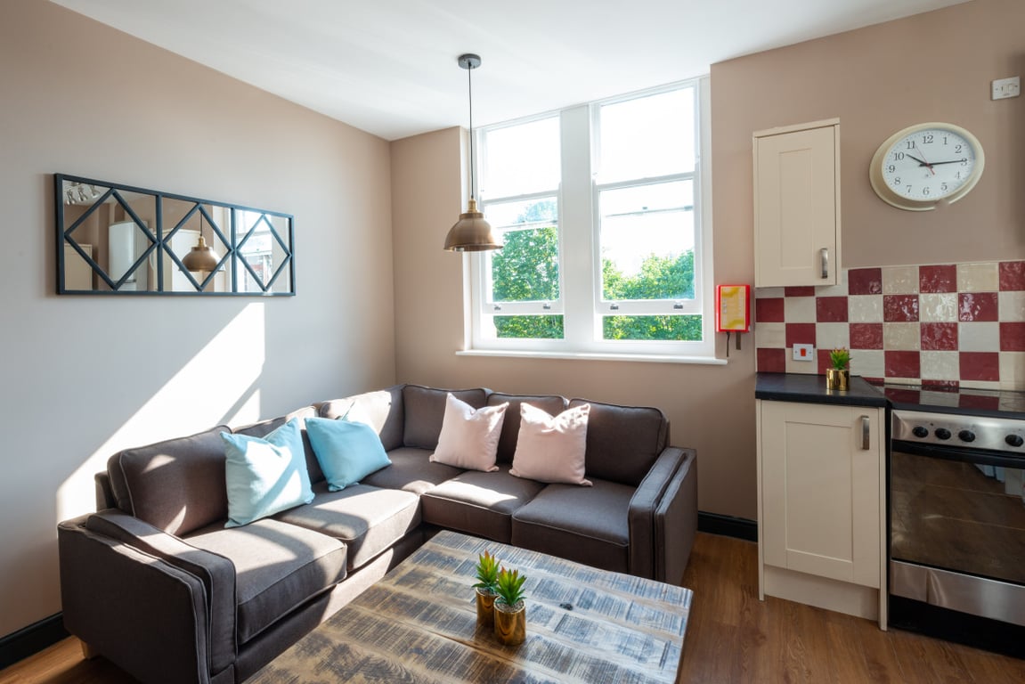 Flat M Bishop Blackall School