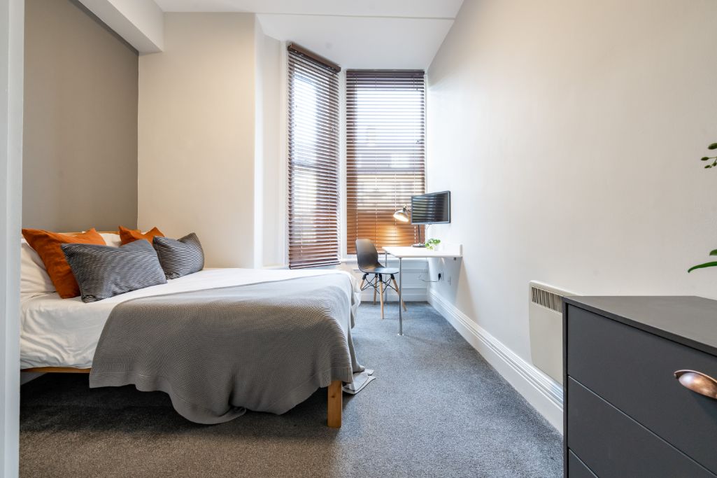 Flat 3 Kielder House, 55-59 Osborne Road