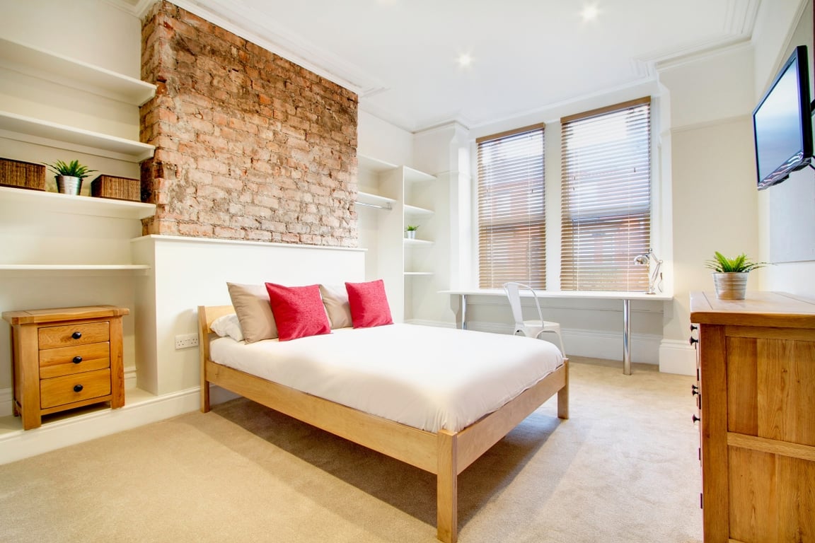 5 Langdale Road