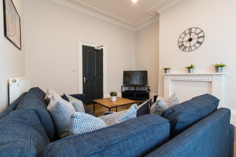 Flat 1, 11 Camden Street