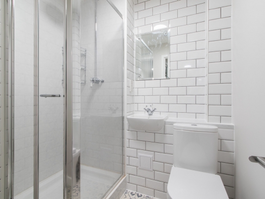 Flat 8, 6 Morrison Circus