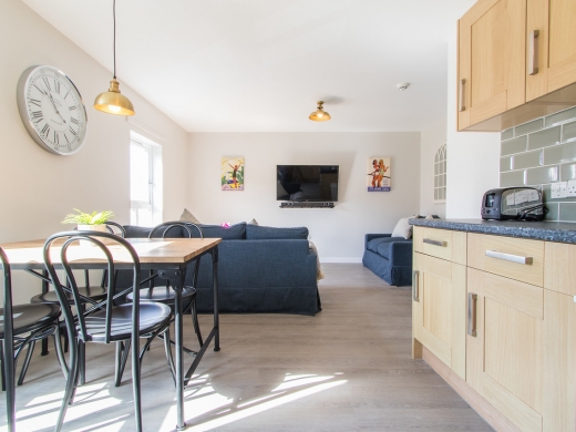 Flat 8, 7 Morrison Circus