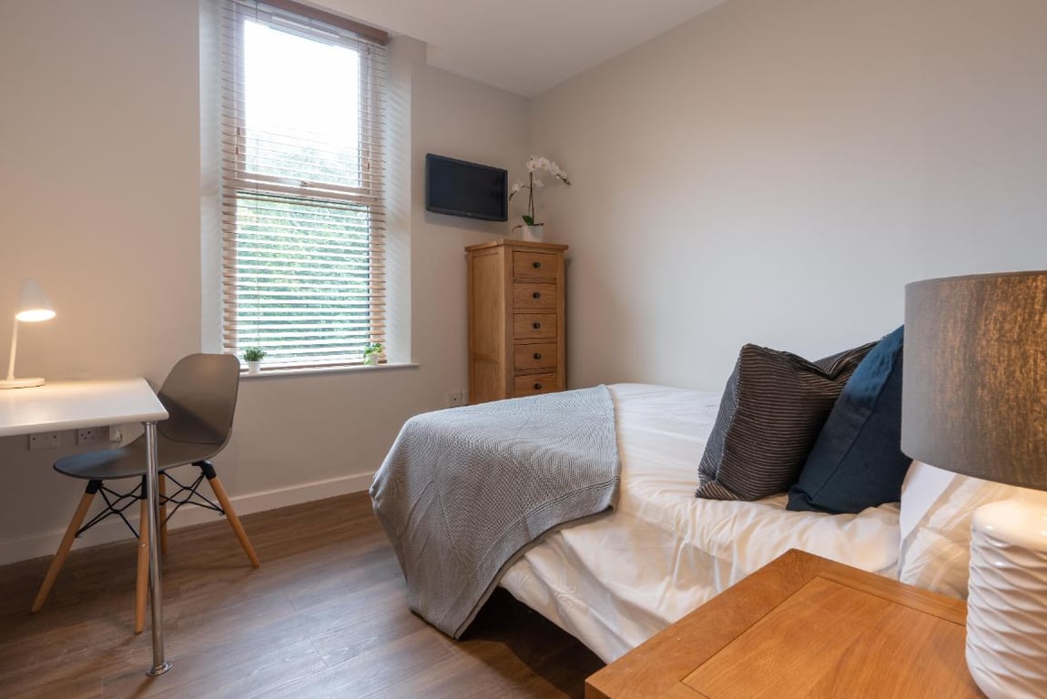 Flat 5 Linden House, 117-119 Jesmond Road
