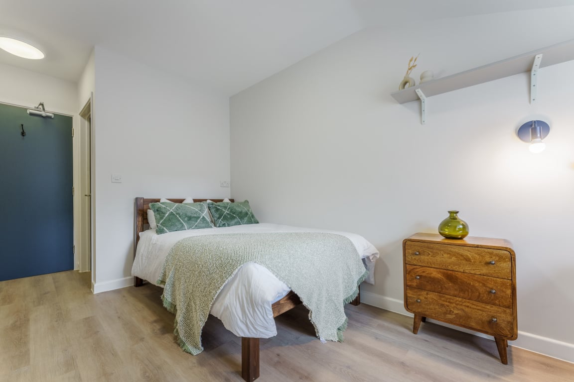 Flat 12, Isca Lofts