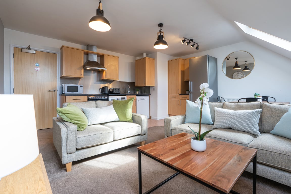 Flat 6, Hope Court