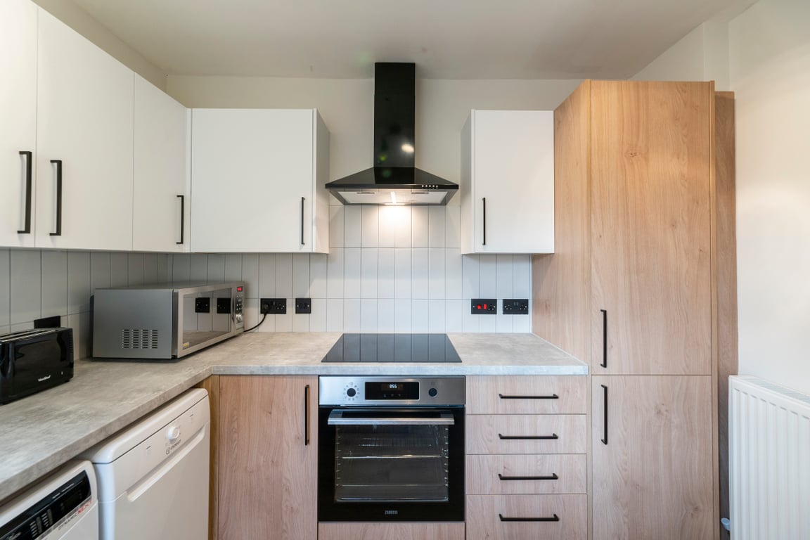 18 Springbank Road