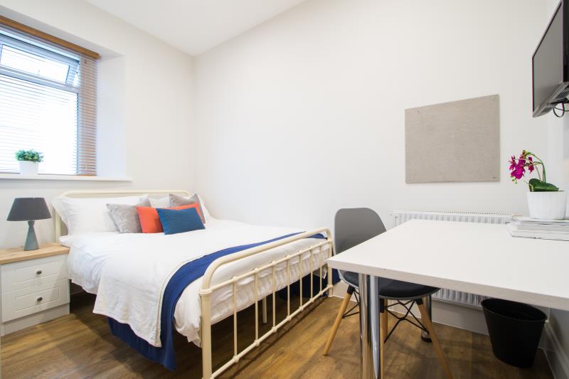 Flat 2, 11 Camden Street