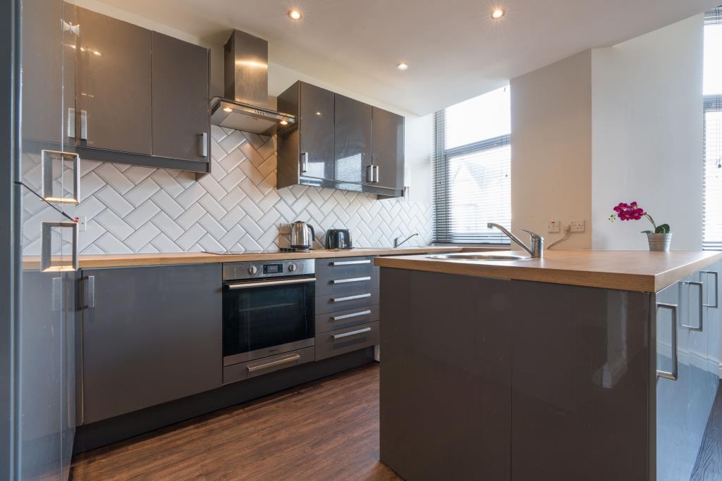 Flat 3, 28 Glynrhondda Street